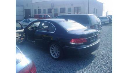 foto BMW - 7er-E65 (11/01-06/08) | 3000 730d